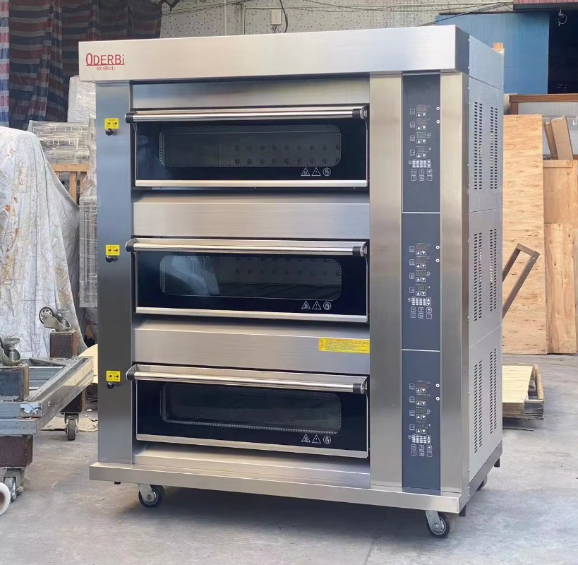 Commercial Kitchen Baking Oven - Profesjonalny piekarnik gazowy z 3 poziomami